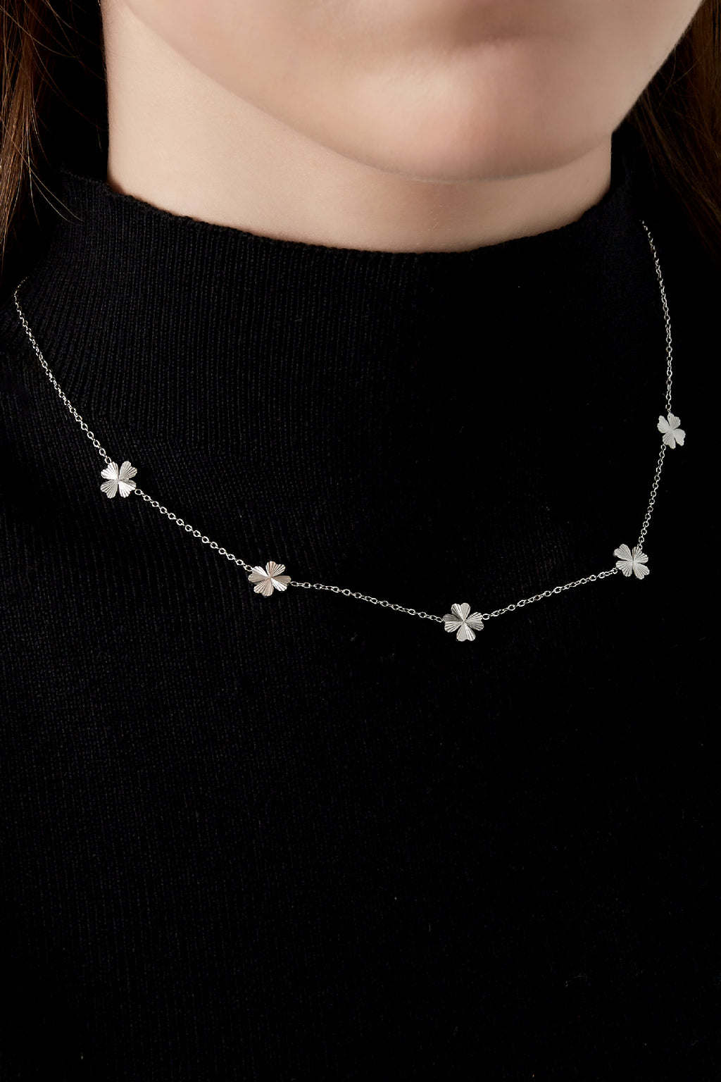 collana portafortuna foglia