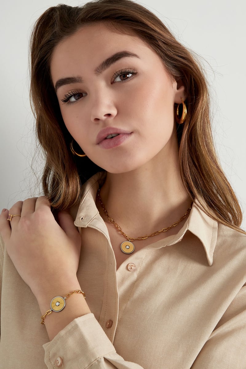 link bracelet with gold/silver detail